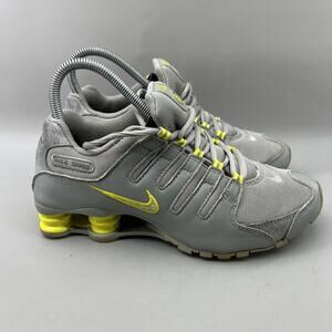 Nike Shox NZ Running Sneakers Women Size 7 Gray Yellow Comfort Low Top Shoes